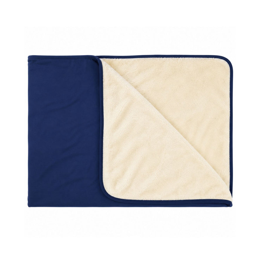 Einfarbige Kuscheldecke im XXL Format